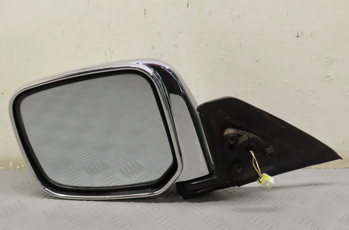Retroviseur exterieur electrique gauche Mitsubishi L200 (K7_T, K6_T, K5_T) 2.5 td 4wd (k74t) (1996-2007) occasion