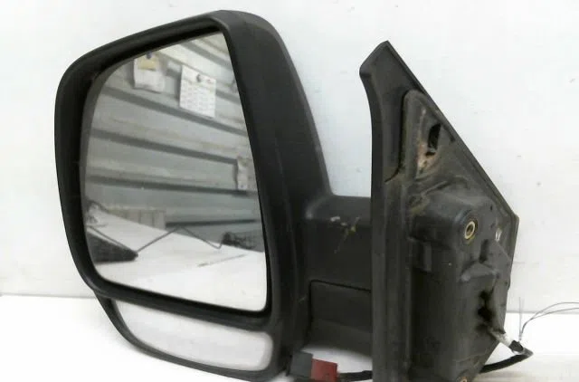 Retroviseur exterieur electrique gauche Opel COMBO Camionnette-Monospace (X12) 1.3 cdti (b05) (2012) occasion