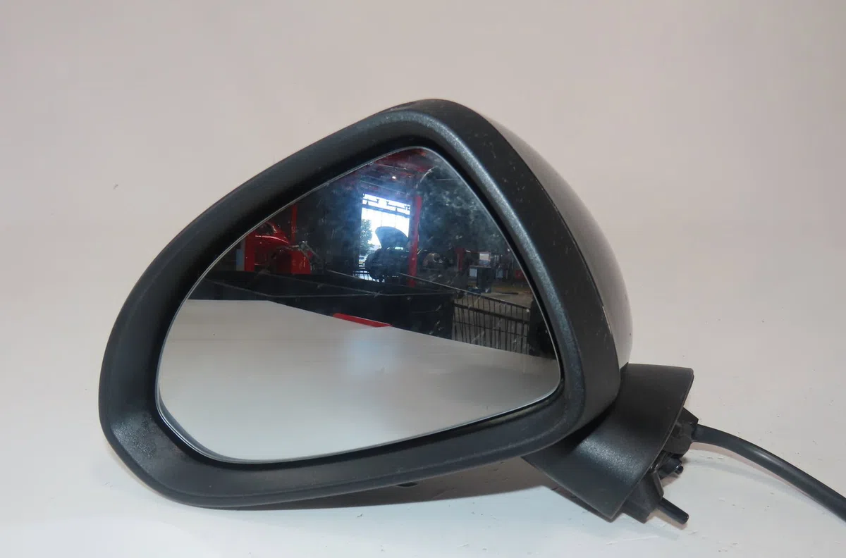 Retroviseur exterieur electrique gauche Opel CORSA E (X15) 1.4 (08, 68) (2014) occasion