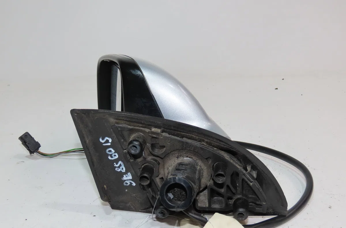 Retroviseur exterieur electrique gauche Peugeot 307 SW (3H) 1.6 16v (2002-2008) occasion