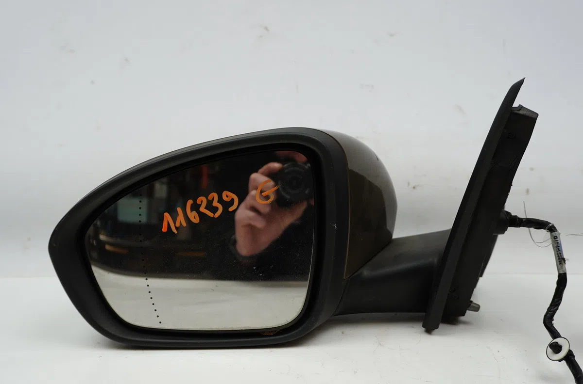 Retroviseur exterieur electrique gauche Renault MEGANE IV 3-5 portes (B9A-M-N_) 1.5 dci 110 (b9a3) (2015) occasion