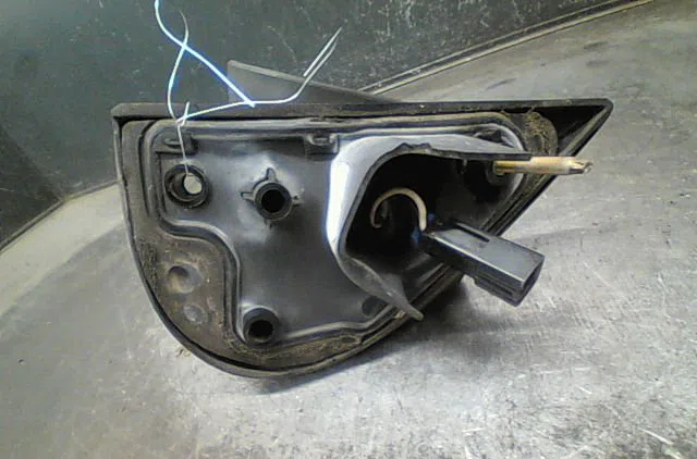 Retroviseur exterieur electrique gauche Renault TWINGO I (C06_) 1.2 (c063, c064) (1993-1996) 3 portes occasion