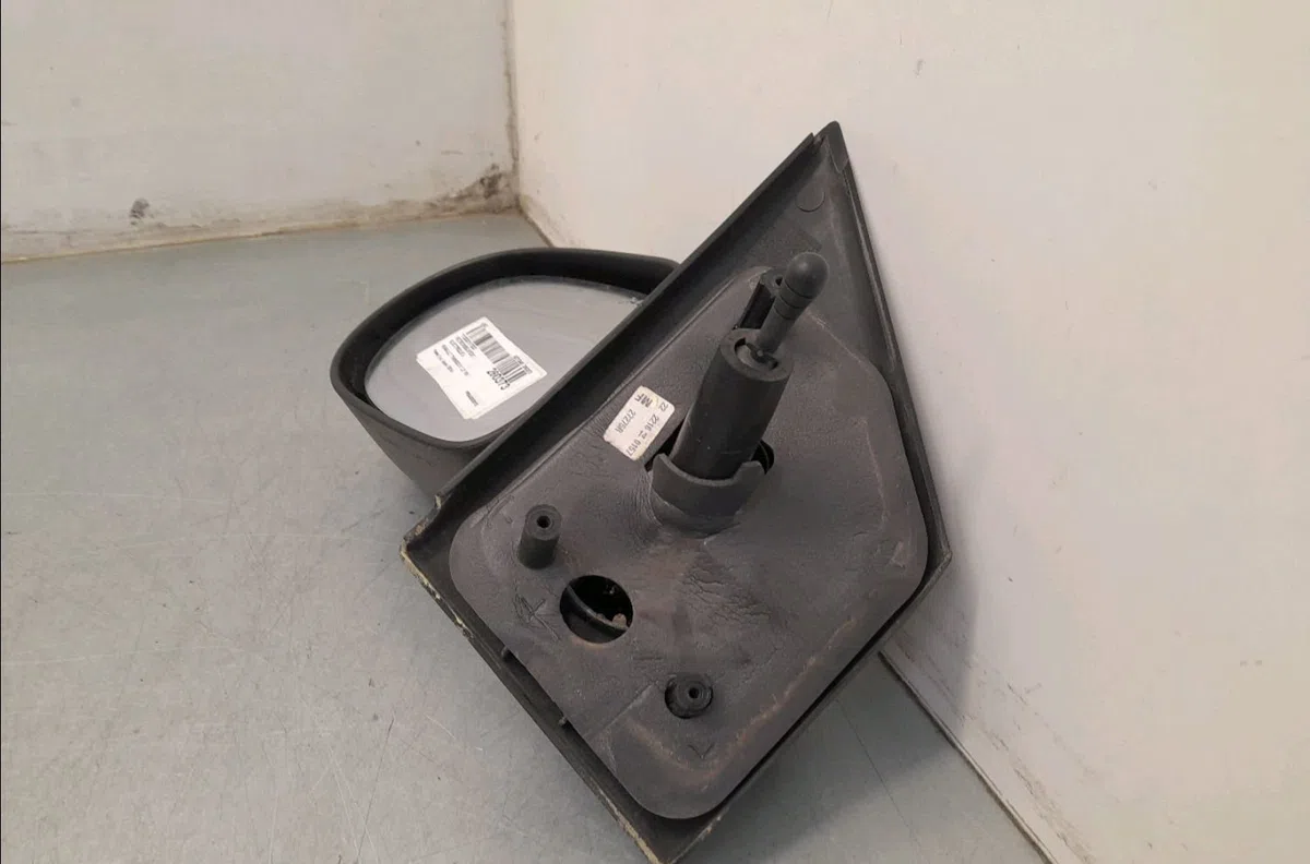 Retroviseur exterieur electrique gauche Renault TWINGO II (CN0_) 1.2 16v (cn04, cn0a, cn0b) (2007-2014) 3 portes occasio