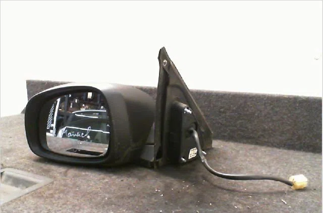 Retroviseur exterieur electrique gauche Suzuki SWIFT III (MZ, EZ) 1.3 (rs 413) (2005) occasion
