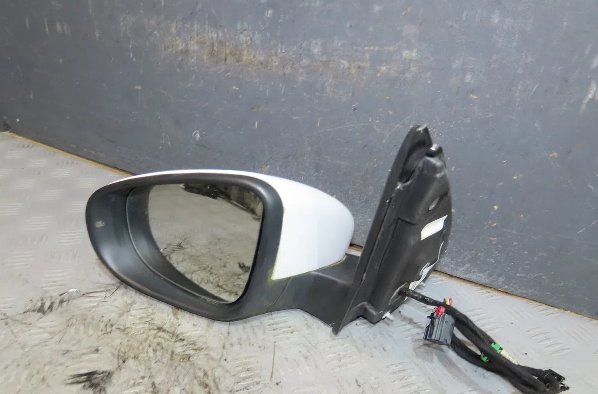 Retroviseur exterieur electrique gauche Volkswagen GOLF VI (5K1) 1.4 tsi (2008-2012) occasion