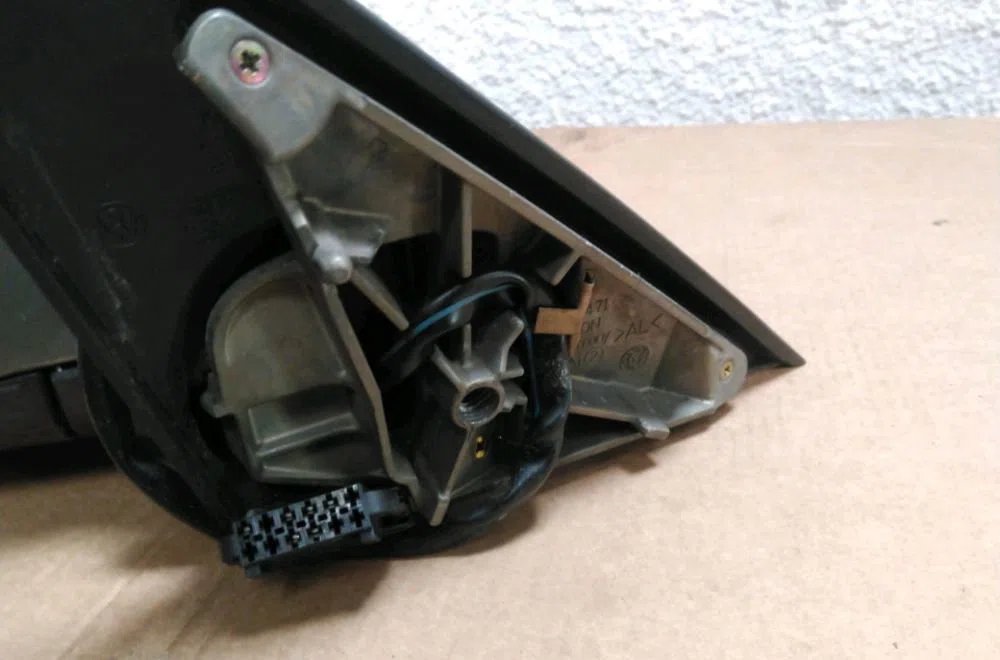 Retroviseur exterieur electrique gauche Volkswagen PASSAT B5.5 Variant (3B6) 2.5 tdi (2000-2005) occasion
