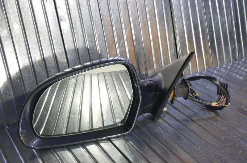 Retroviseur exterieur gauche AUDI A4 3 AVANT PHASE 1 BREAK occasion