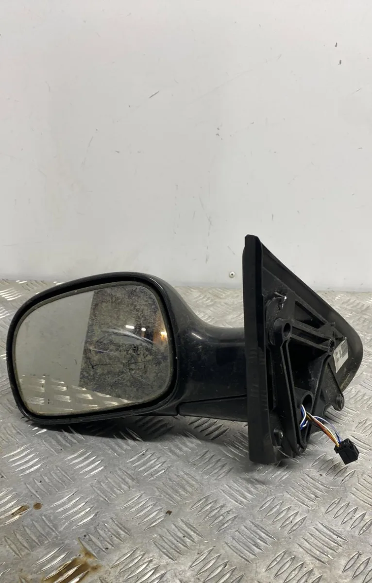 Retroviseur exterieur gauche CHRYSLER GRAND VOYAGER 4 PHASE 2 occasion