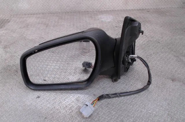 Retroviseur exterieur gauche FORD FOCUS 2 FOCUS 2 PHASE 1 CABRIOLET occasion