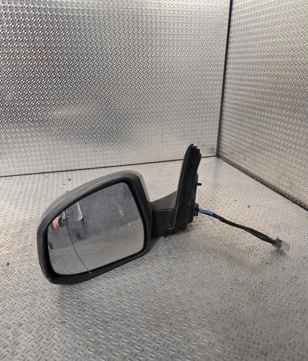 Retroviseur exterieur gauche FORD MONDEO 3  MONDEO 3 PHASE 1 BREAK occasion