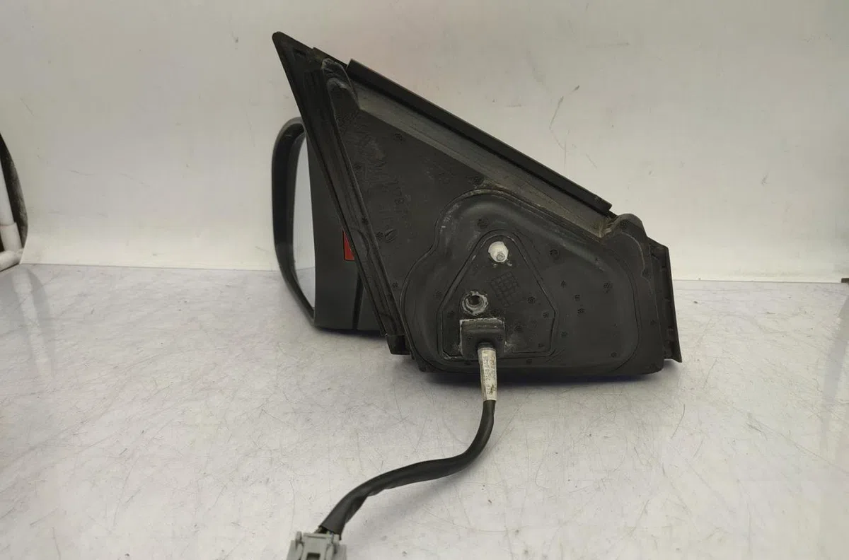 Retroviseur exterieur gauche FORD MONDEO 3 PHASE 1 BREAK occasion