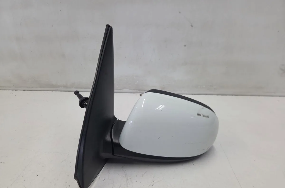 Retroviseur exterieur gauche HYUNDAI I 10 1 PHASE 2 occasion