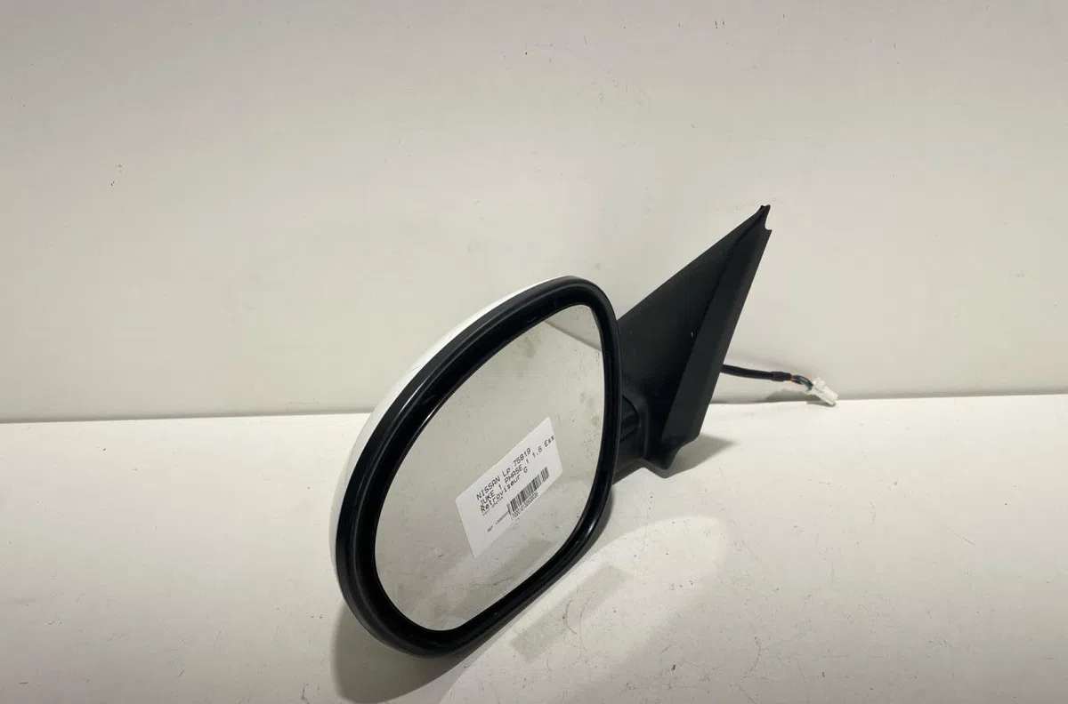 Retroviseur exterieur gauche Nissan JUKE (F15) 1.6 (2010) 5 portes occasion