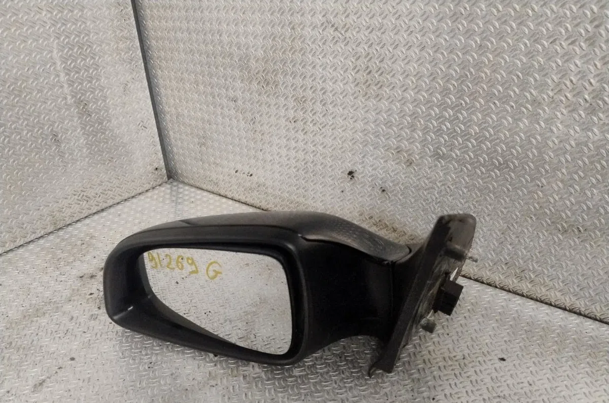 Retroviseur exterieur gauche Opel ASTRA H GTC (A04) 1.3 cdti (l08) (2005-2010) 3 portes occasion