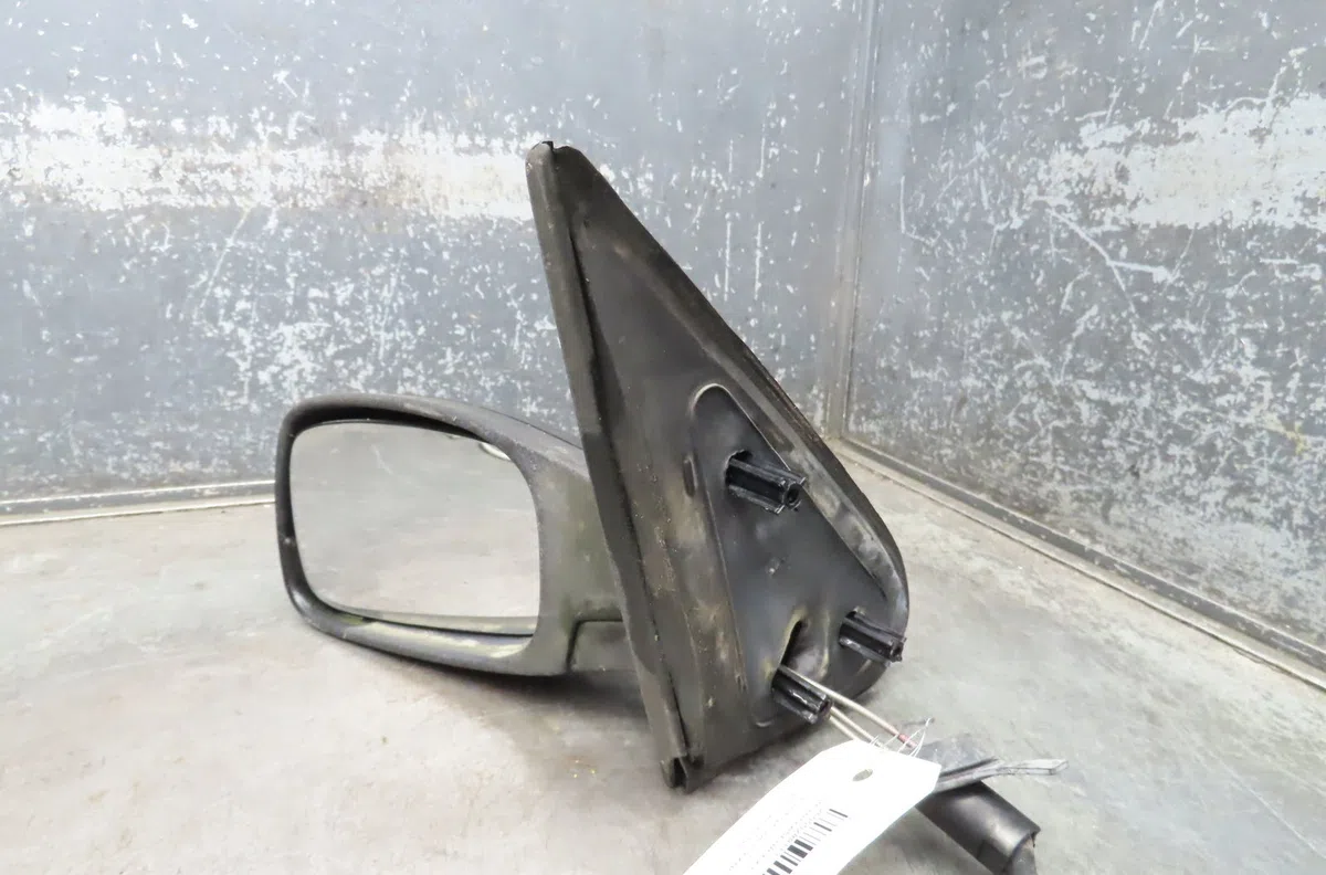 Retroviseur exterieur gauche Peugeot 306 3-5 portes (7A, 7C, N3, N5) 1.9 d (1994-2001) occasion