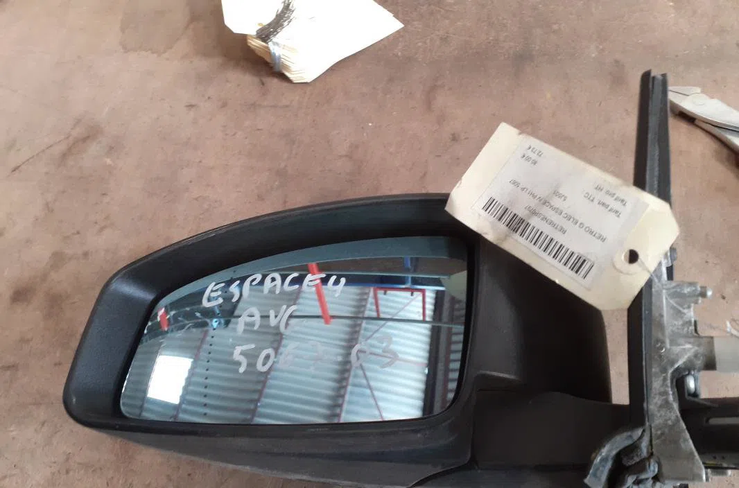 Retroviseur exterieur gauche Renault ESPACE IV (JK0-1_) 1.9 dci (jk0u) (2003-2005) 5 portes occasion