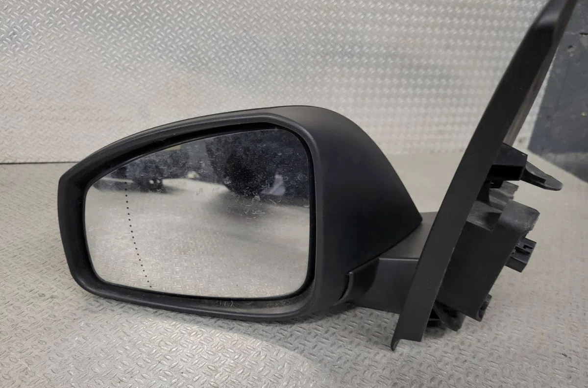 Retroviseur exterieur gauche Renault MEGANE III 3-5 portes (BZ0-1_, B3_) 1.5 dci (bz09, bz0d, bz1w, bz29, bz14) (2009) 5