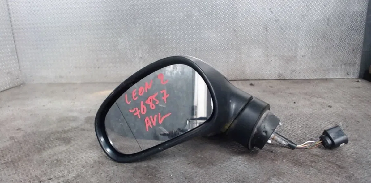 Retroviseur exterieur gauche Seat LEON (1P1) 1.9 tdi (2005-2010) 5 portes occasion
