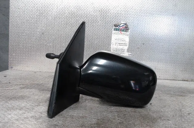 Retroviseur exterieur gauche TOYOTA YARIS 1  YARIS 1 PHASE 2 occasion