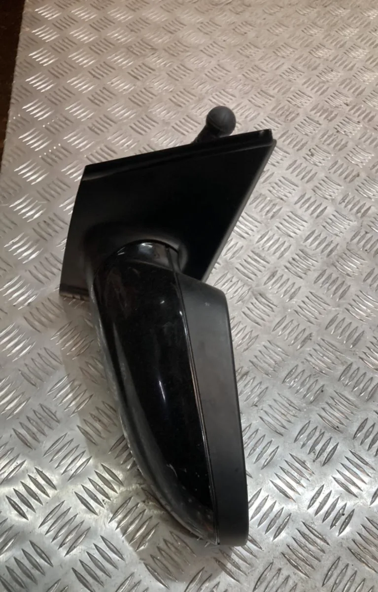 Retroviseur exterieur gauche VOLKSWAGEN FOX occasion