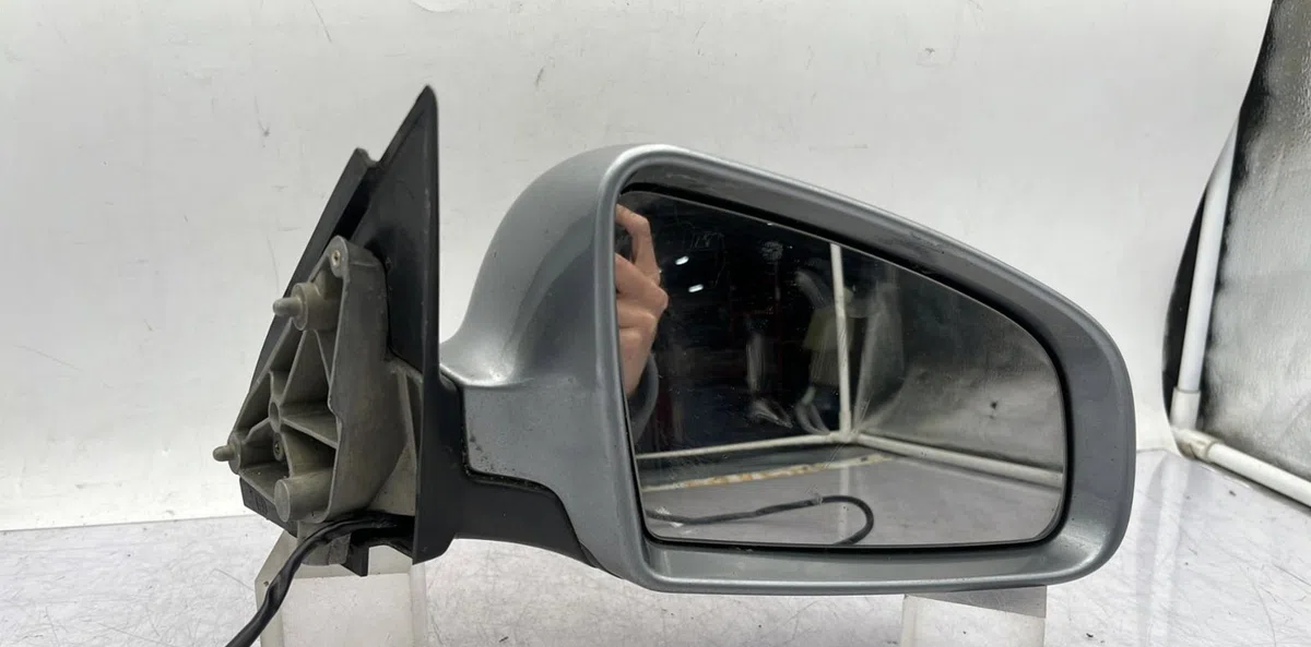 Retroviseur exterieur manuel droit AUDI A4 2 PHASE 2 occasion