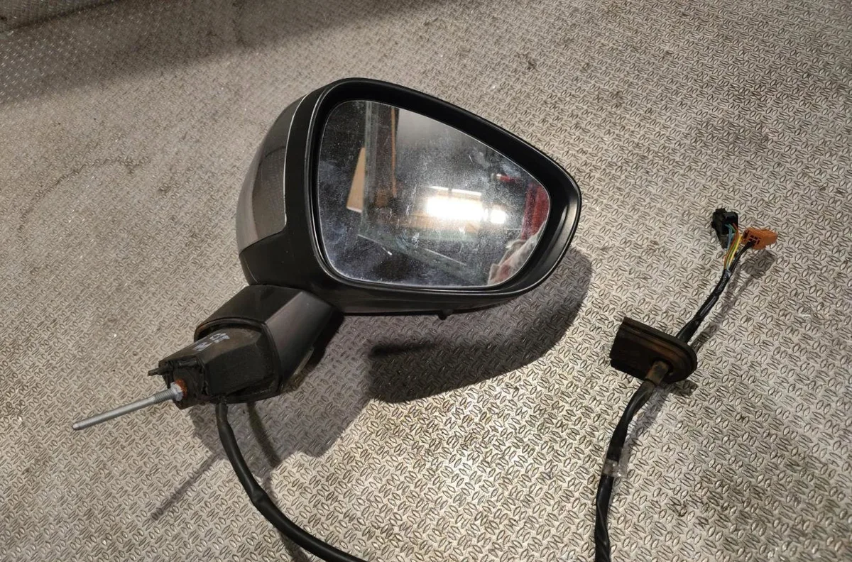 Retroviseur exterieur manuel droit Citroen C3 II (SC_) 1.4 hdi 70 (sc8hzc, sc8hr0, sc8hp4) (2009) 5 portes occasion