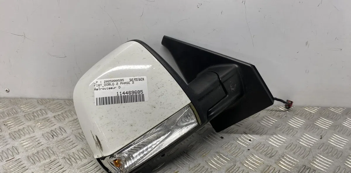 Retroviseur exterieur manuel droit FIAT DOBLO 2 PHASE 2 occasion