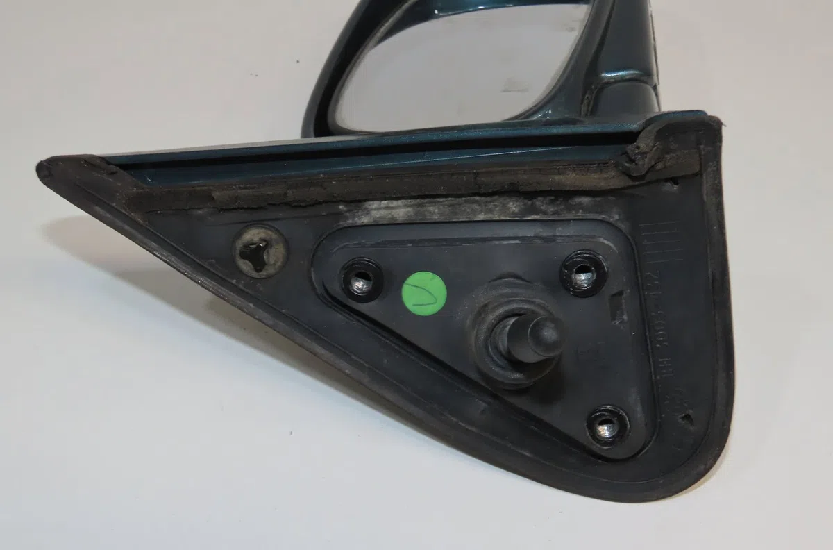 Retroviseur exterieur manuel droit Nissan MICRA II (K11) 1.3 i 16v (1992-2000) occasion