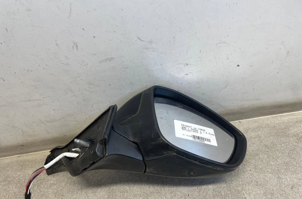 Retroviseur exterieur manuel droit Peugeot 208 I (CA_, CC_) 1.4 hdi (2012) 3 portes occasion