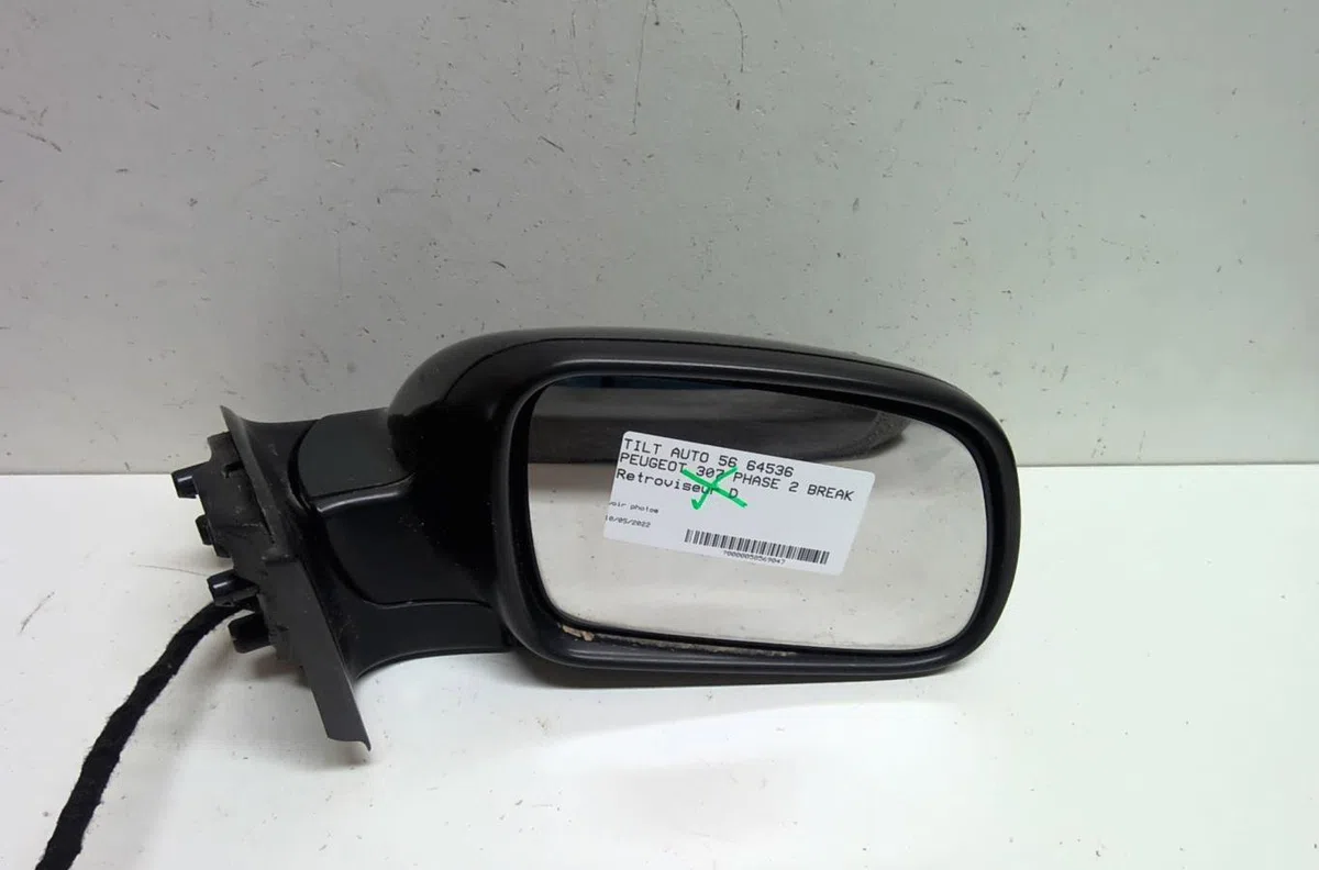 Retroviseur exterieur manuel droit Peugeot 307 Break (3E) 2.0 hdi 135 (2004-2008) 5 portes occasion