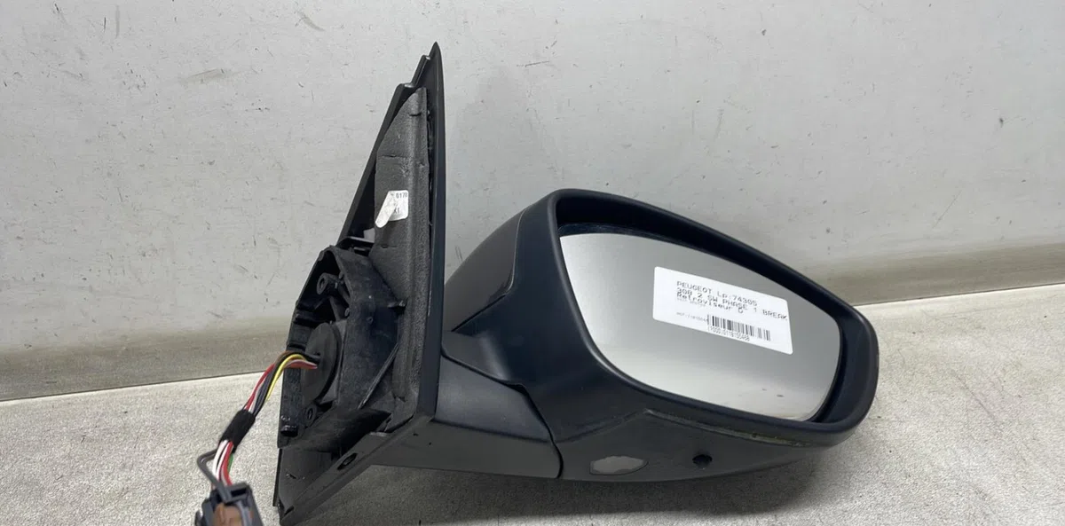 Retroviseur exterieur manuel droit Peugeot 308 SW II (LC_, LJ_, LR_, LX_, L4_) 1.6 bluehdi 100 (2014-2021) occasion