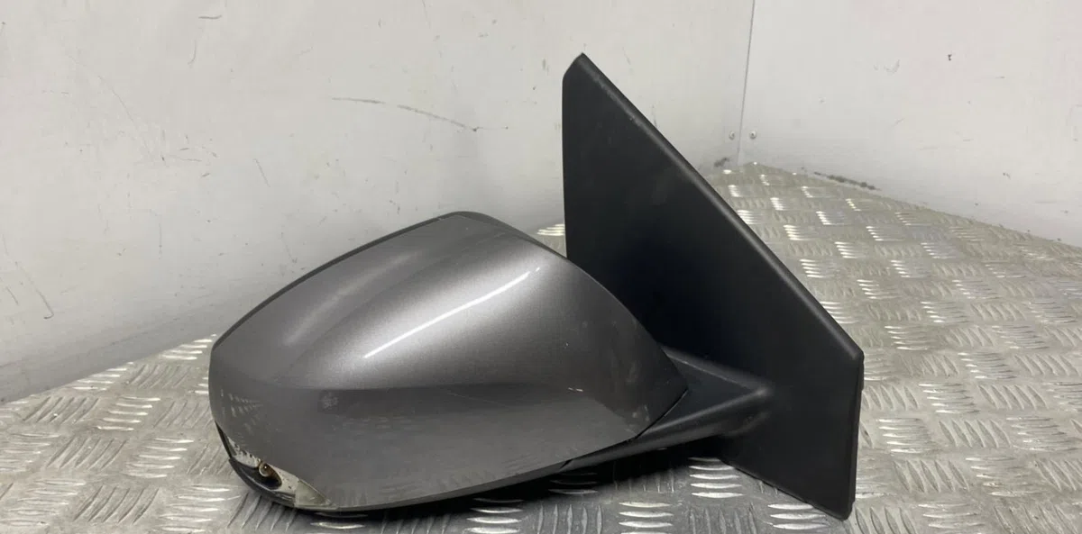 Retroviseur exterieur manuel droit RENAULT MEGANE 3 PHASE 1 occasion