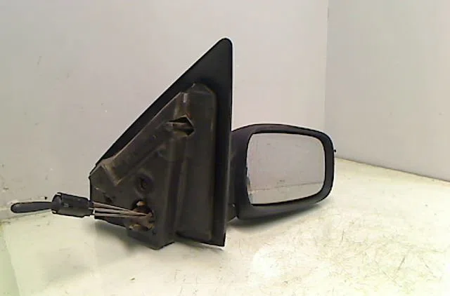 Retroviseur exterieur manuel droit RENAULT MEGANE II 1.4 80ch occasion