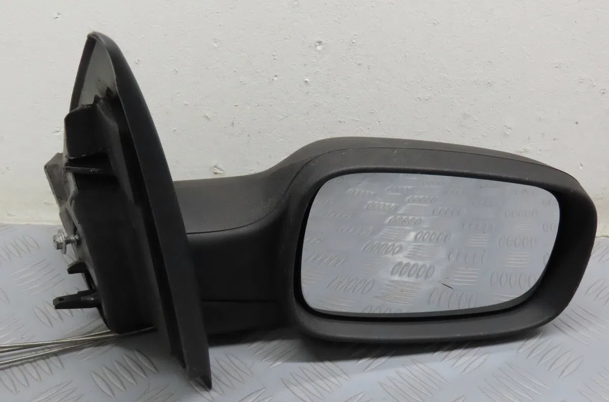 Retroviseur exterieur manuel droit Renault MEGANE II (BM0-1_, CM0-1_) 1.6 16v (bm0c, cm0c) (2002-2008) occasion