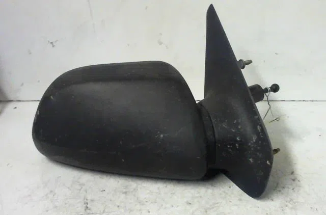 Retroviseur exterieur manuel droit RENAULT R19 occasion