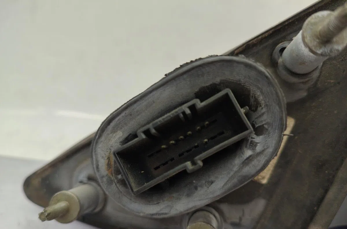 Retroviseur exterieur manuel droit RENAULT SAFRANE PHASE 2 occasion