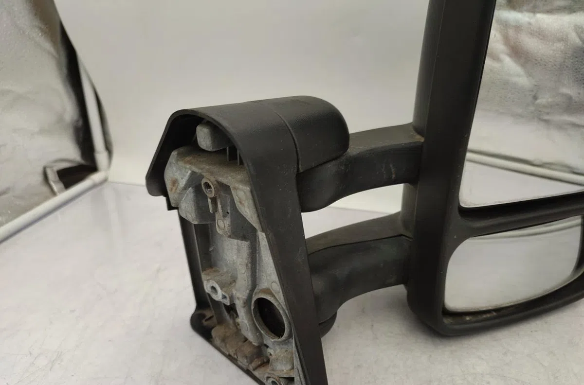 Retroviseur exterieur manuel droit RENAULT TRAFIC 1 PHASE 3 occasion