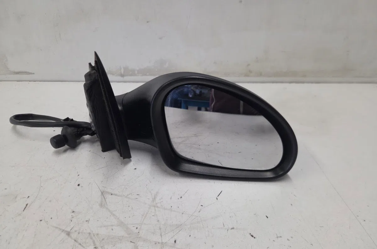 Retroviseur exterieur manuel droit SEAT IBIZA 3 PHASE 1 occasion