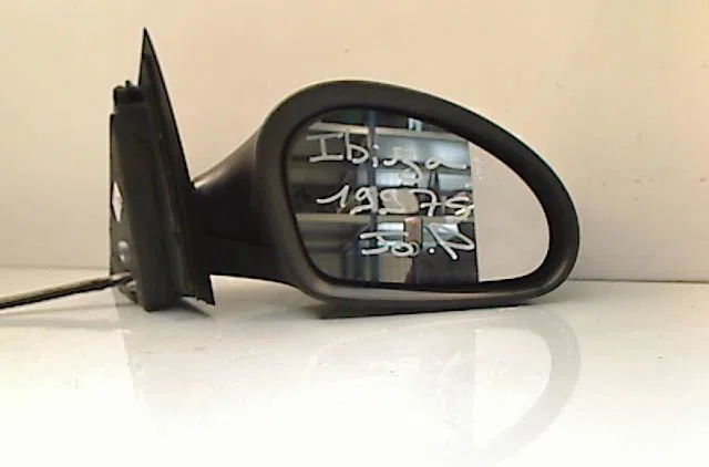 Retroviseur exterieur manuel droit SEAT IBIZA III 2002 occasion