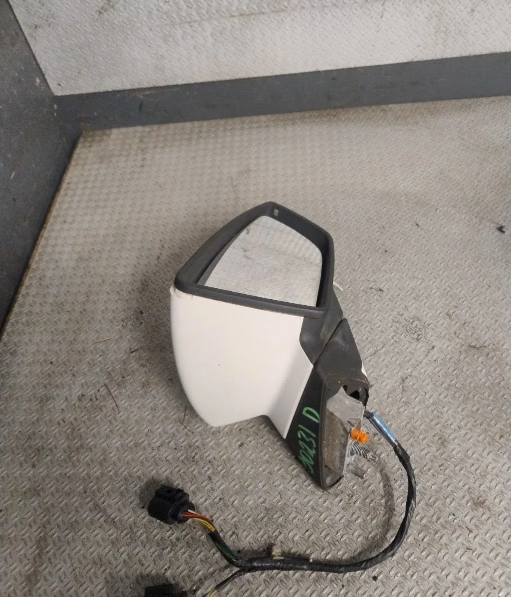 Retroviseur exterieur manuel droit SEAT LEON 3  LEON 3 PHASE 2 occasion