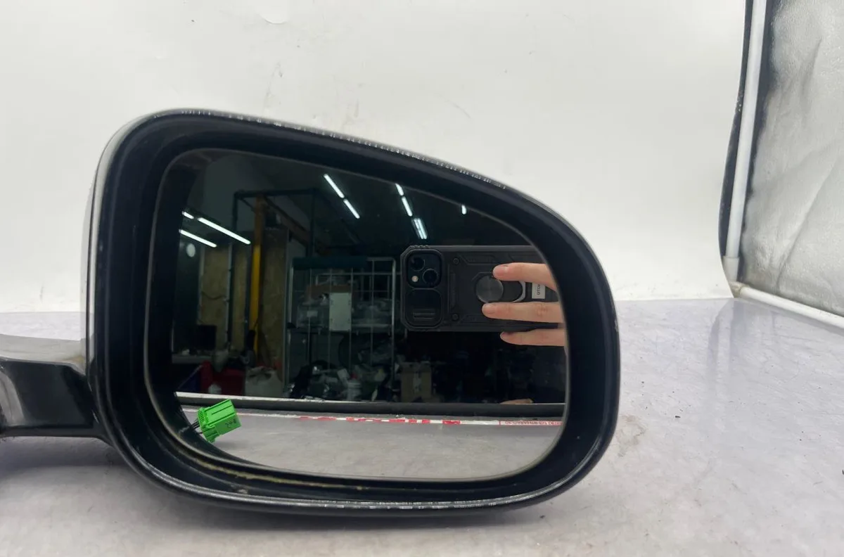 Retroviseur exterieur manuel droit VOLVO V 40 2 PHASE 1 BREAK occasion