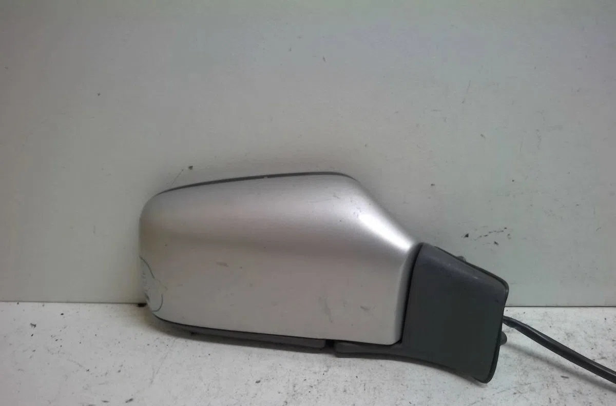 Retroviseur exterieur manuel droit Volvo V70 I (875, 876) 2.5 tdi (1995-2000) occasion