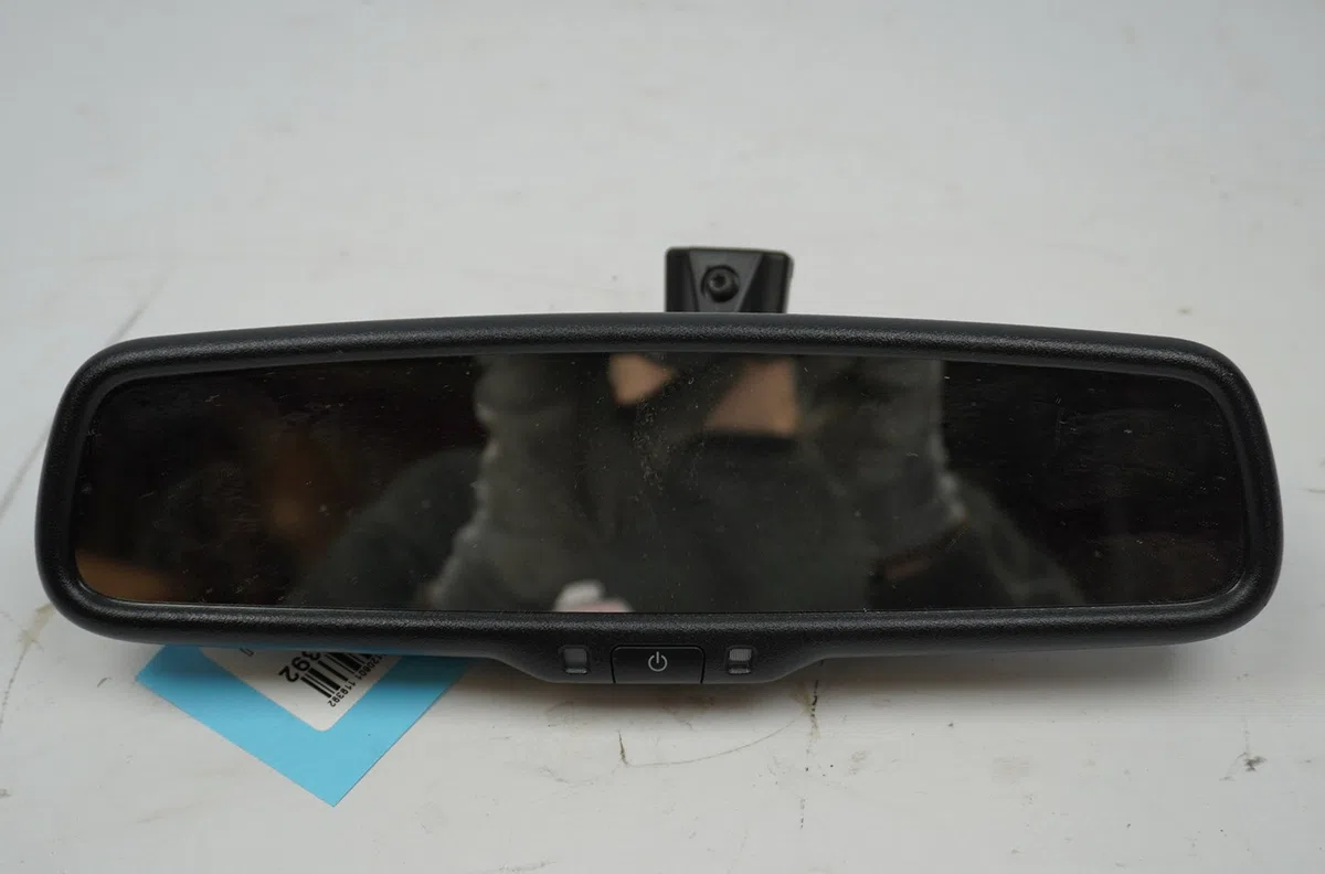 Retroviseur interieur Nissan QASHQAI II SUV (J11, J11_) 1.5 dci (2013) 5 portes occasion