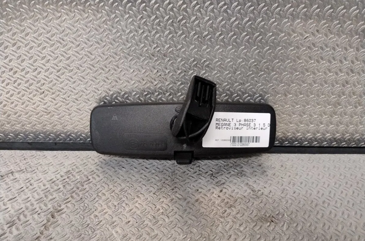 Retroviseur interieur Renault MEGANE III 3-5 portes (BZ0-1_, B3_) 1.5 dci (bz1g, bz1w, bz0r) (2013-2015) 5 portes occasi