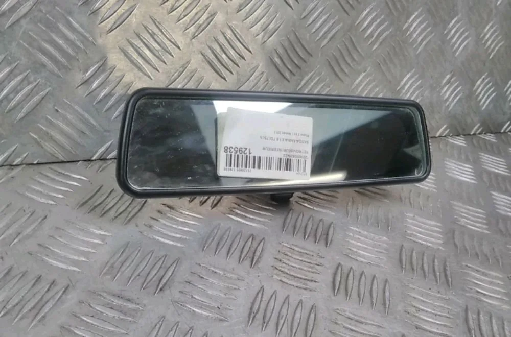 Retroviseur interieur Skoda FABIA II (542) 1.6 tdi (2010-2014) occasion