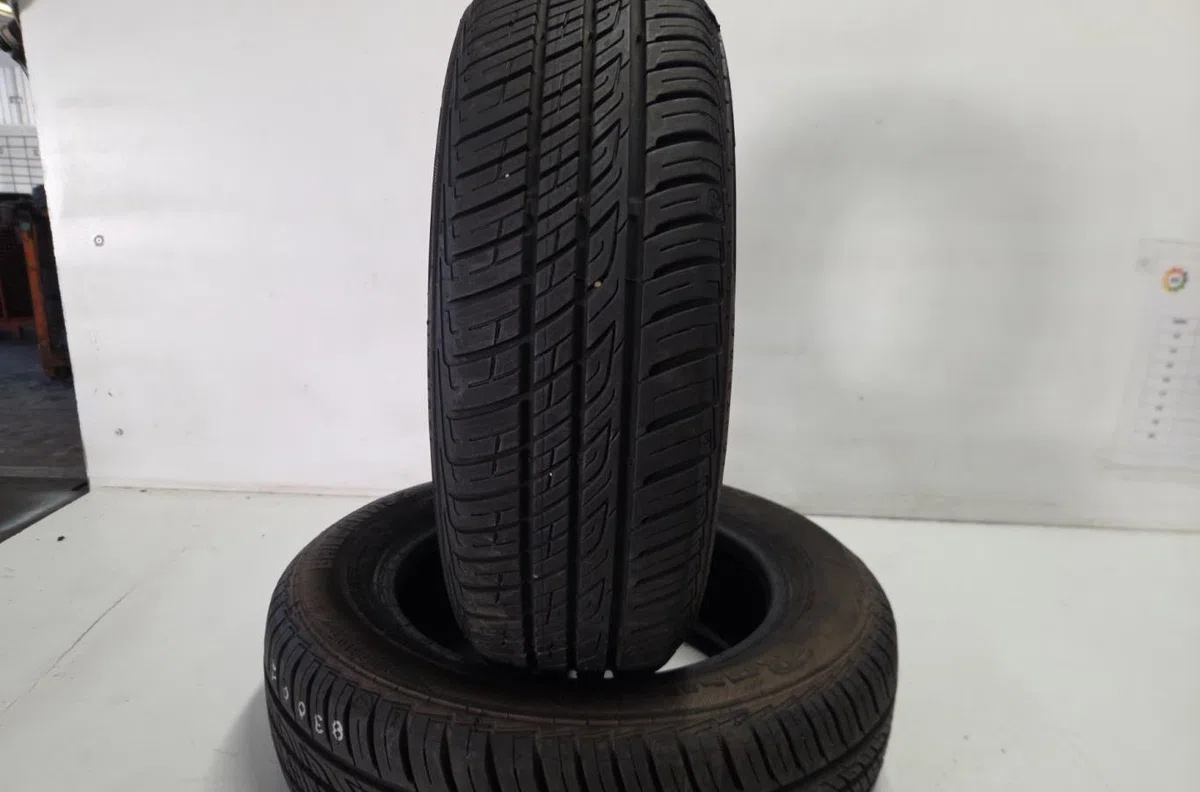 Roue de secours FORD KA 1 PHASE 1 occasion