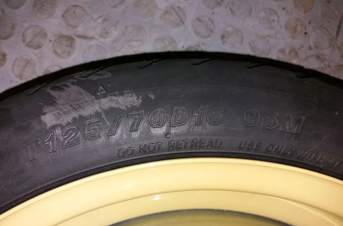 Roue de secours Mitsubishi LANCER VIII (CY_A, CZ_A) 1.8 (cy3a, cy6a) (2010) occasion
