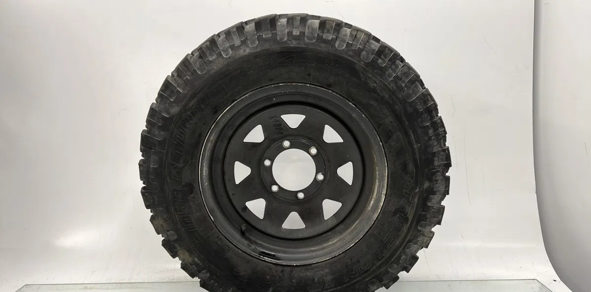 Roue de secours NISSAN PICK-UP 3 PHASE 2 occasion