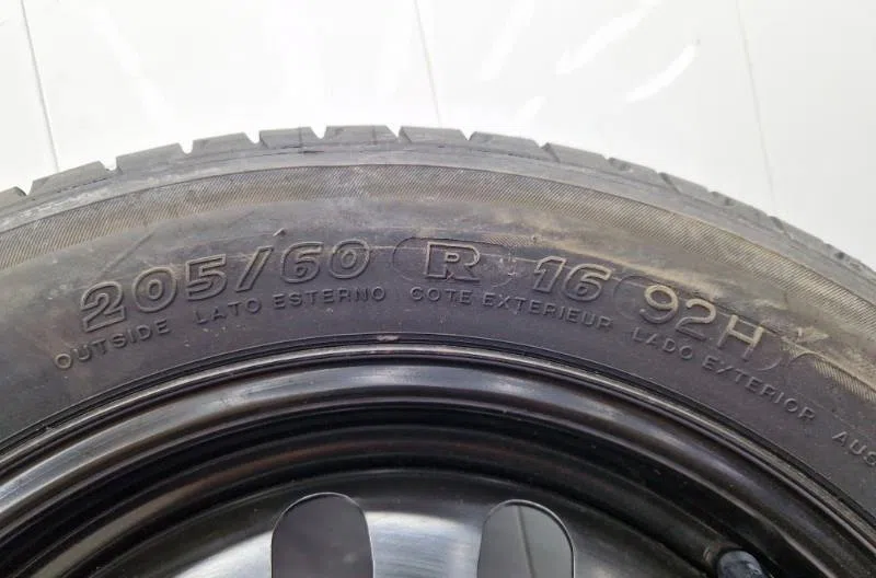 Roue de secours PEUGEOT 407 PHASE 1 BREAK occasion