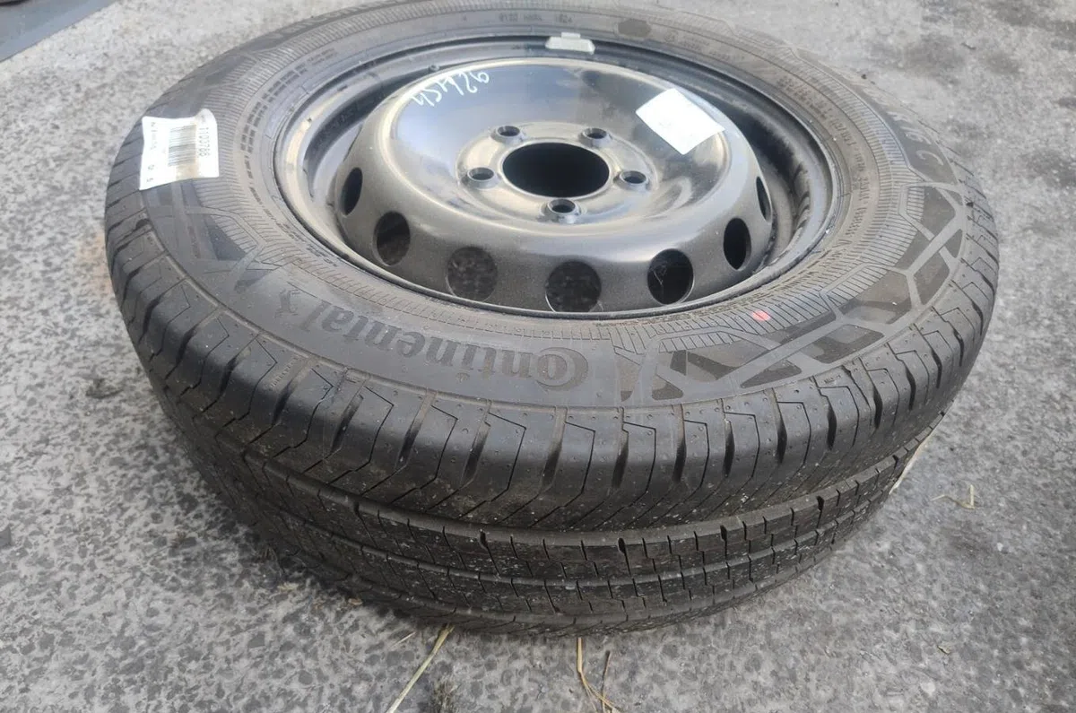 Roue de secours Renault MASTER III Camion plate-forme-Châssis (EV, HV, UV) 2.3 dci 145 fwd (ev0e, ev0f, hv0e, hv0f, uv0e